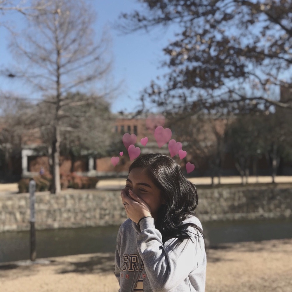 Meet your Posher, Nathaly